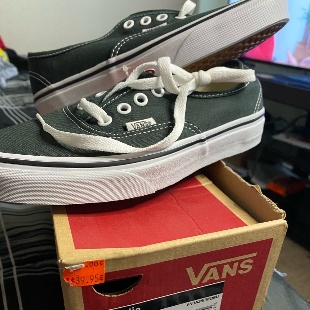 Scarab/True White Vans - Picture 2 of 2